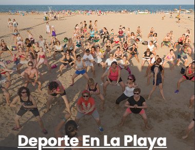 Clase de deporte en grupo en la playa